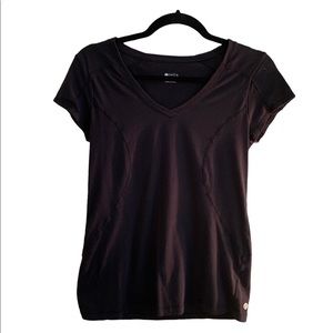 Short sleeve Zella black athletic v-neck shirt